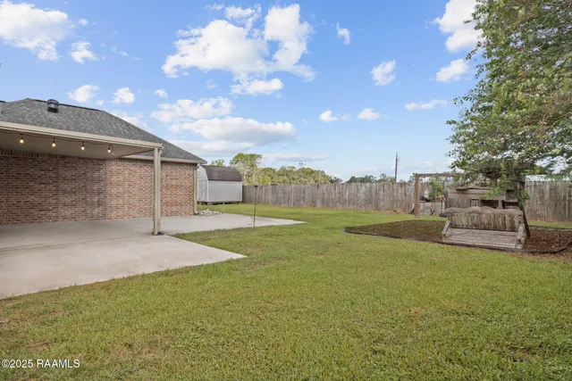 $2,000 | 116 Alexis Drive, Opelousas, LA 70570