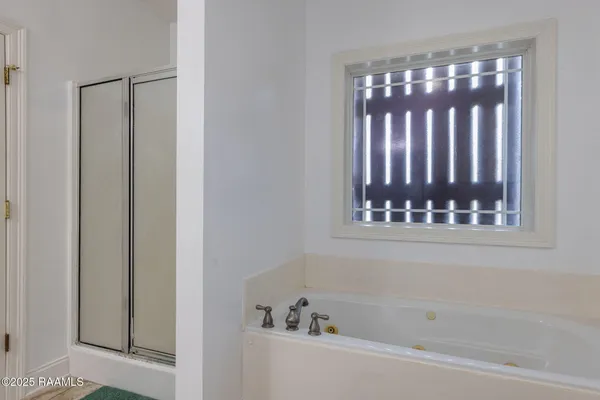 $2,000 | 116 Alexis Drive, Opelousas, LA 70570