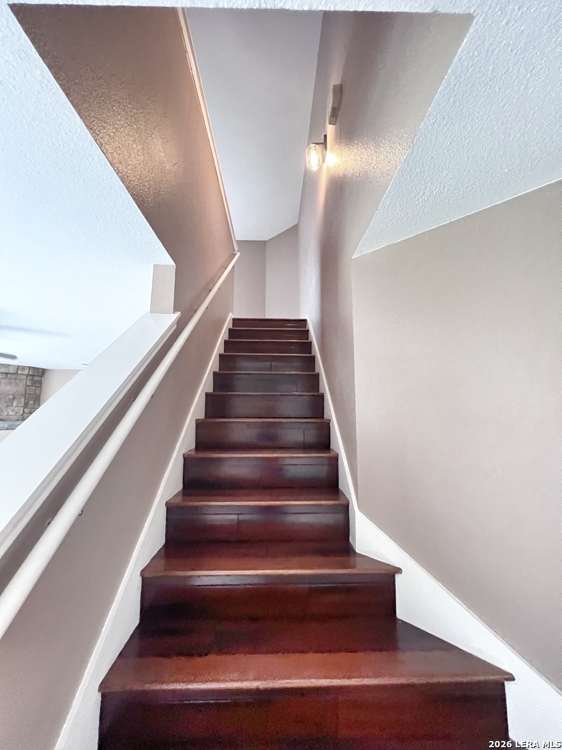 7338 Raintree Forest San Antonio, TX 78233 - Photo 13 of 31