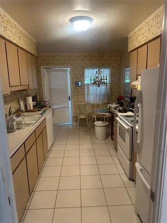 $399,900 | 1825 Normandy Drive, Mount Dora, FL 32757