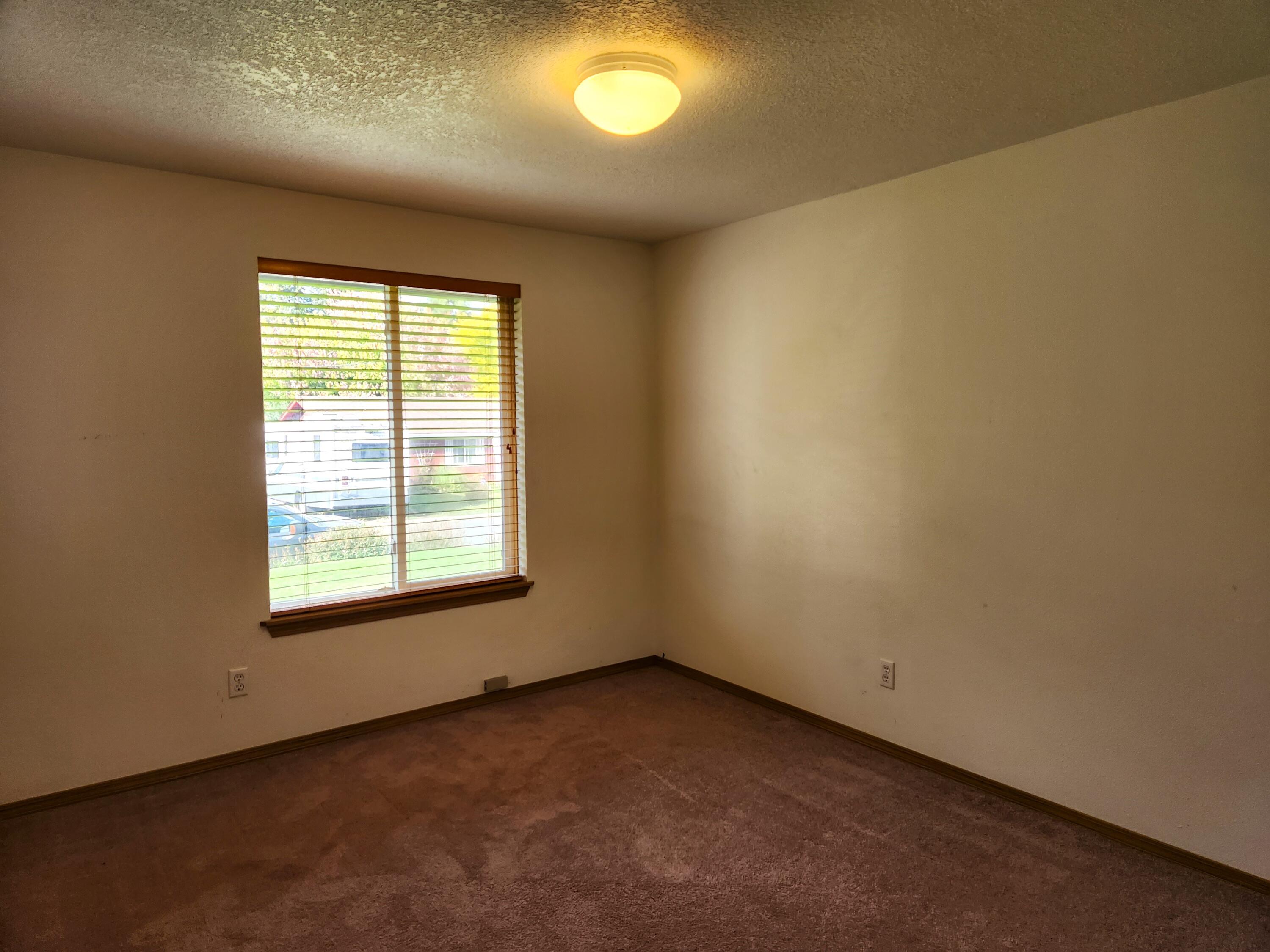 757 Talbot Street Eagle Point, OR 97524 - Photo 15 of 28 Gallery Image 15