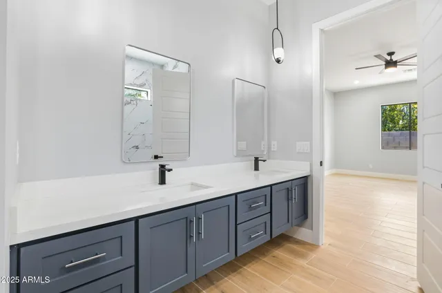 $837,000 | 415 South Robert Road, Tempe, AZ 85281