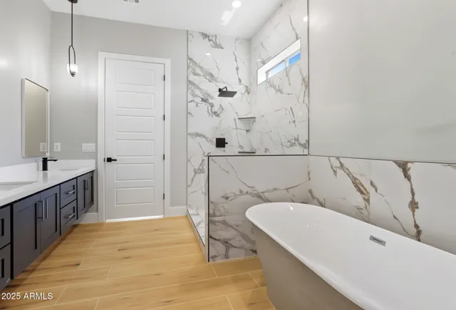 $837,000 | 415 South Robert Road, Tempe, AZ 85281