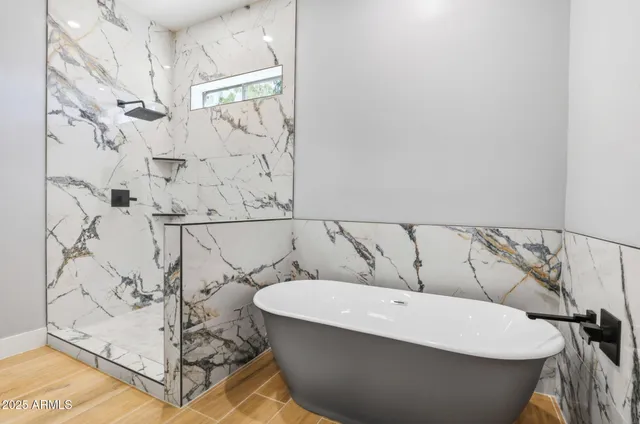 $837,000 | 415 South Robert Road, Tempe, AZ 85281