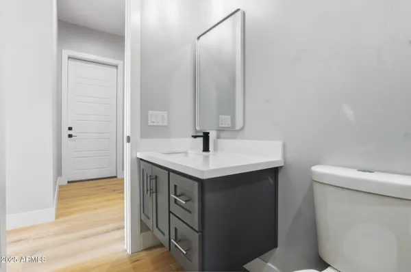 $785,000 | 415 South Robert Road, Tempe, AZ 85281