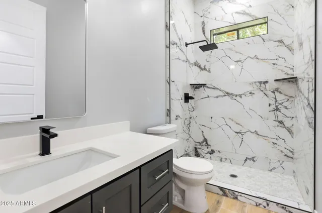 $837,000 | 415 South Robert Road, Tempe, AZ 85281