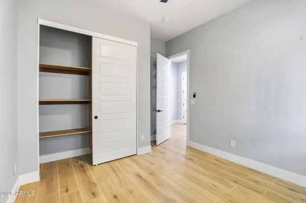 $785,000 | 415 South Robert Road, Tempe, AZ 85281
