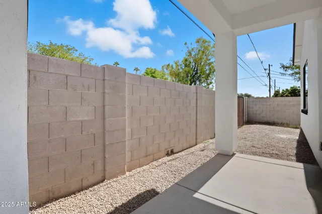 $837,000 | 415 South Robert Road, Tempe, AZ 85281