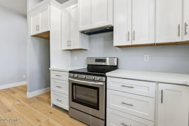 $837,000 | 415 South Robert Road, Tempe, AZ 85281