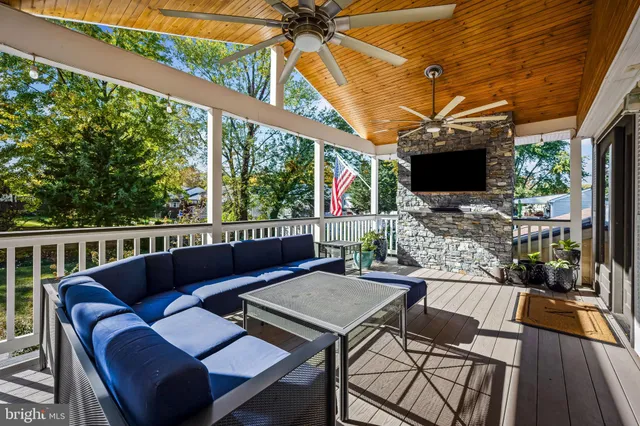 $649,000 | 884 Willys Drive, Arnold, MD 21012