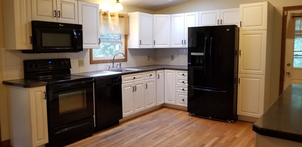 84 Paxton Road Spencer, MA 01562 - Photo 2 of 23 Gallery Image 2