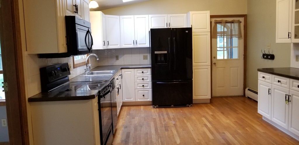 84 Paxton Road Spencer, MA 01562 - Photo 4 of 23 Gallery Image 4