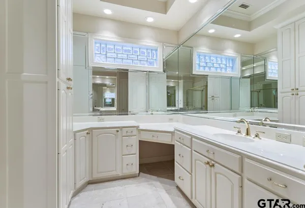 $899,900 | 7050 Walden Drive, Tyler, TX 75703