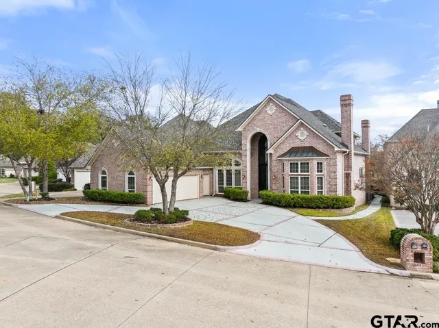 $999,900 | 7050 Walden Drive, Tyler, TX 75703