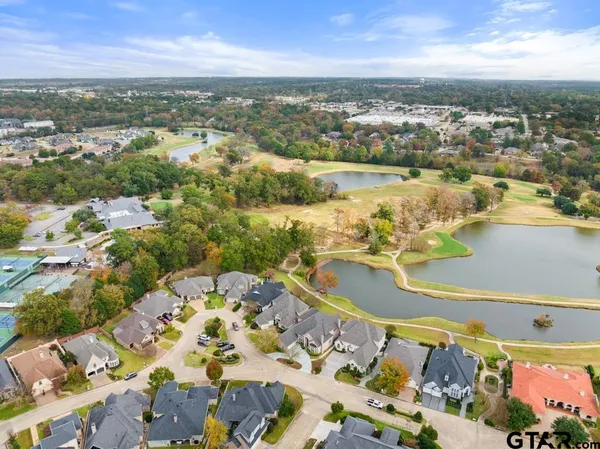 $899,900 | 7050 Walden Drive, Tyler, TX 75703