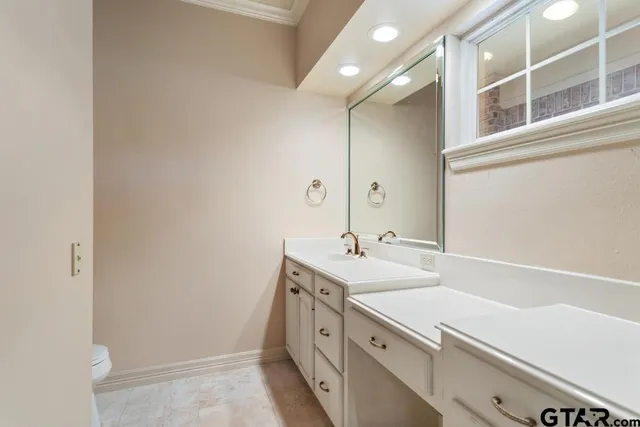 $999,900 | 7050 Walden Drive, Tyler, TX 75703