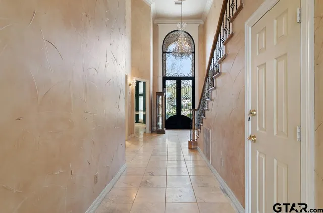 $999,900 | 7050 Walden Drive, Tyler, TX 75703