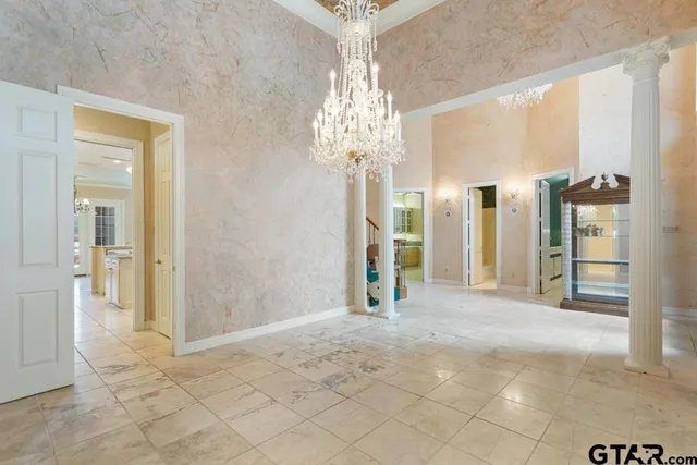 $999,900 | 7050 Walden Drive, Tyler, TX 75703