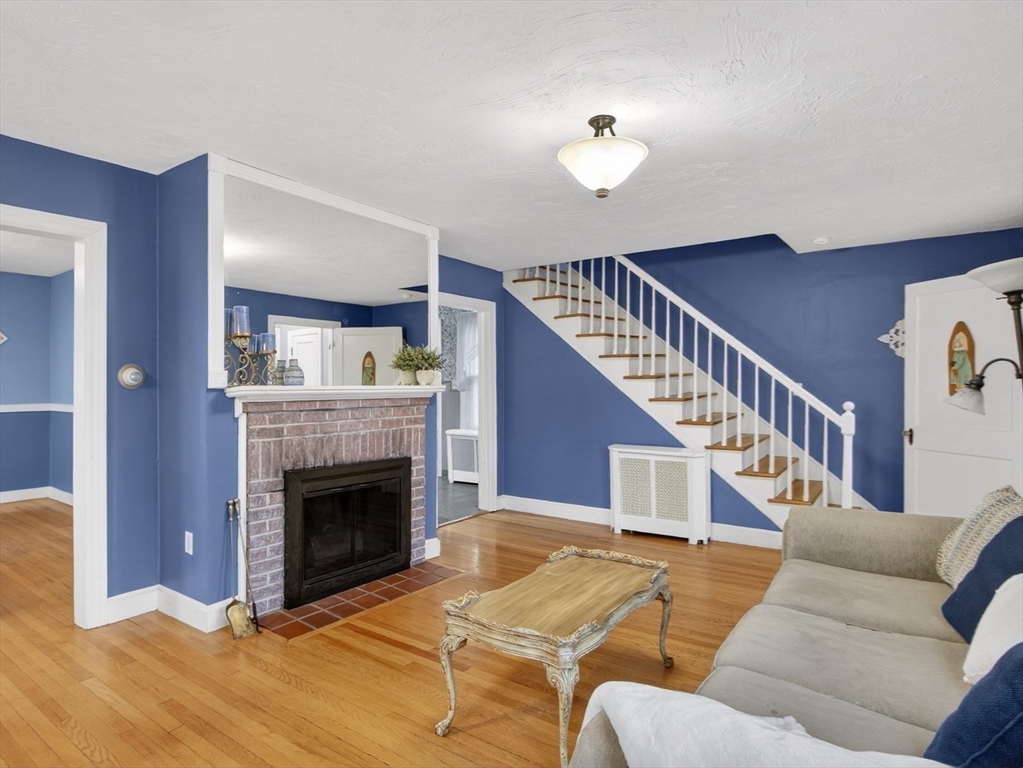 51 Brantwood Road Worcester, MA 01602 - Photo 5 of 21