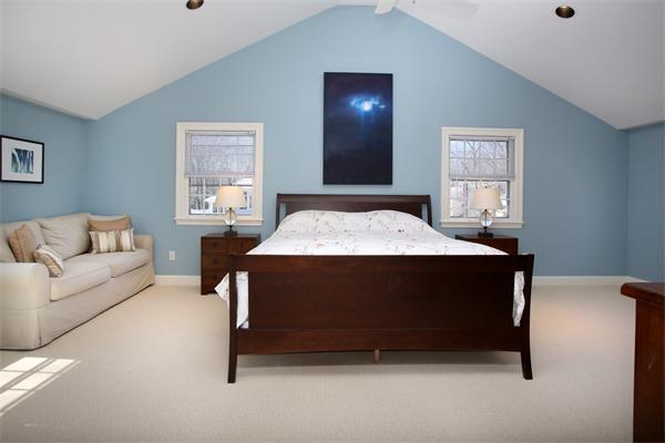 27 Haven Road Wellesley, MA 02481 - Photo 6 of 10 a living room with a bed furniture and next to a window