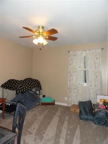 $369,900 | 519 Lancelot Drive, Liberty, MO 64068