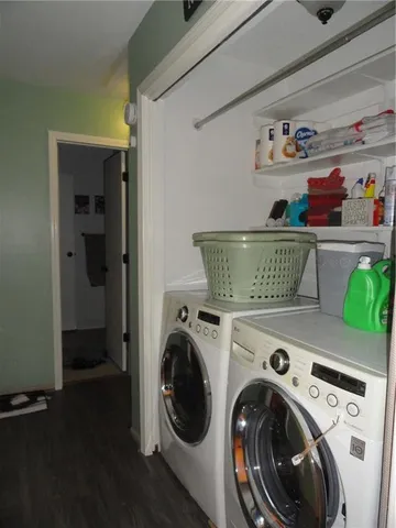 $369,900 | 519 Lancelot Drive, Liberty, MO 64068