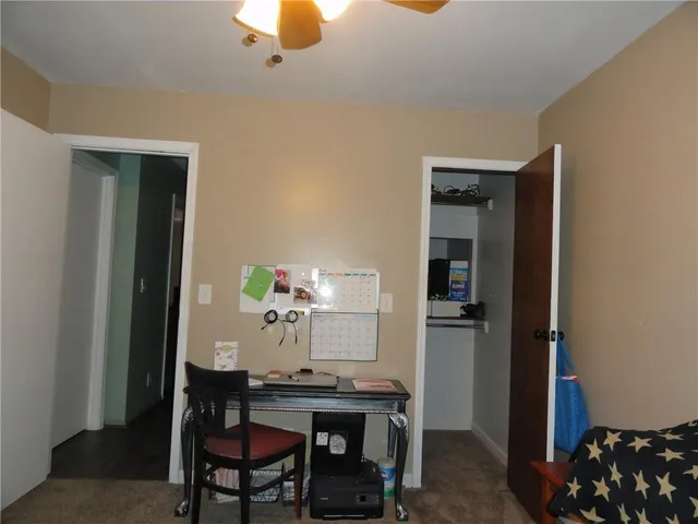 $390,000 | 519 Lancelot Drive, Liberty, MO 64068