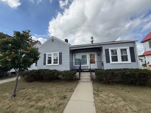 $155,000 | 33 5th Street, Fond du Lac, WI 54935
