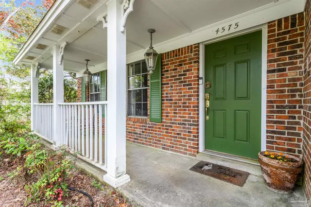 $339,900 | 4575 Balmoral Drive, Pensacola, FL 32504