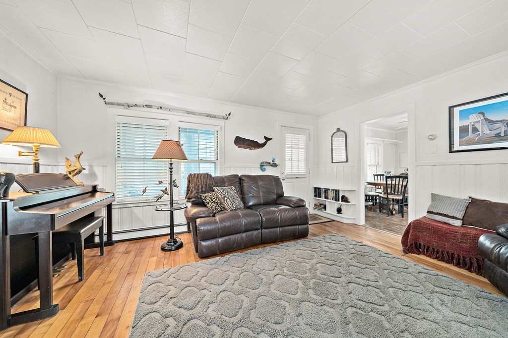 75 Lighthouse Road Scituate, MA 02066 - Photo 8 of 37