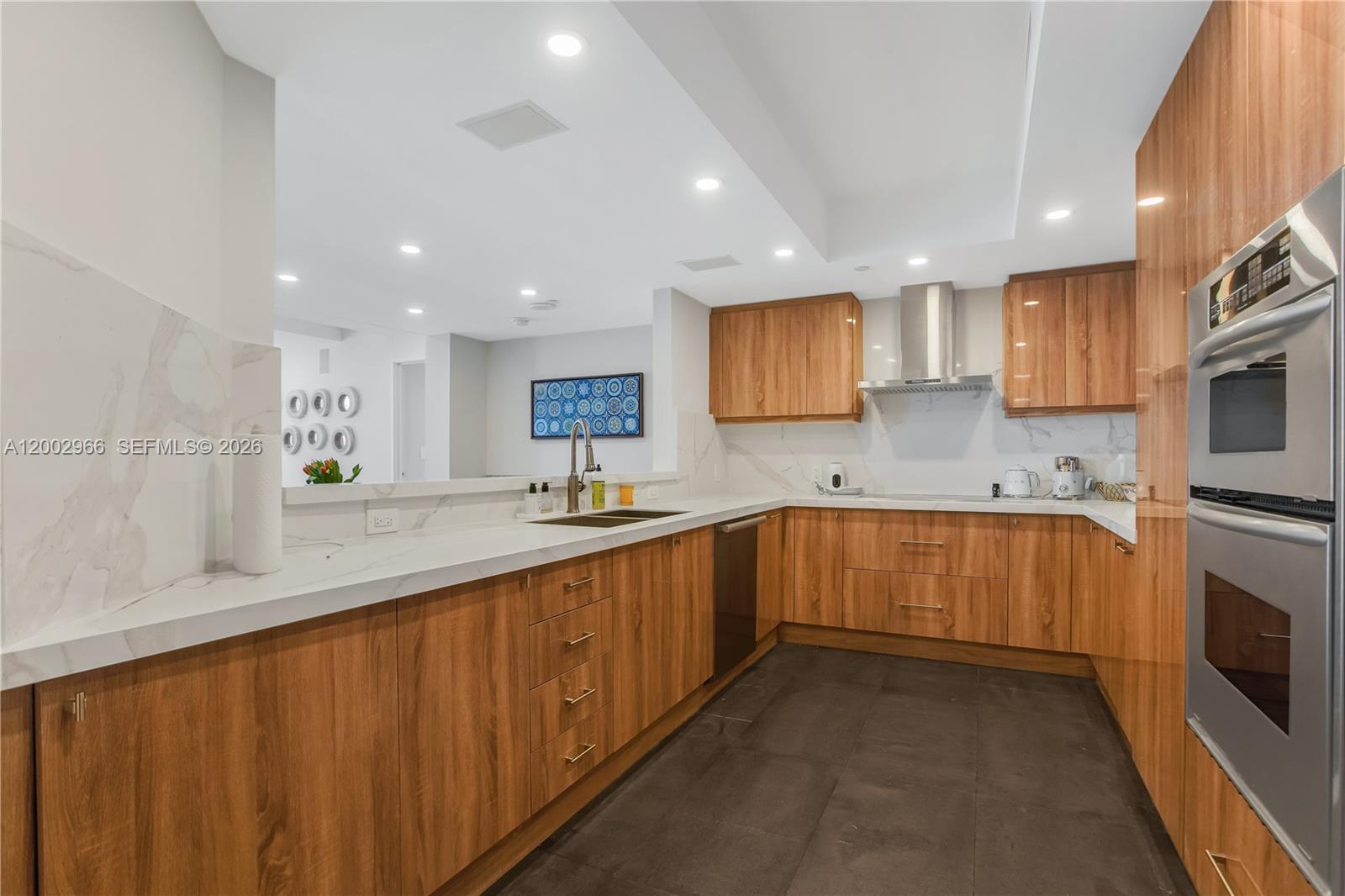 9401 Collins Avenue, Unit 1004 Surfside, FL 33154 - Photo 13 of 40