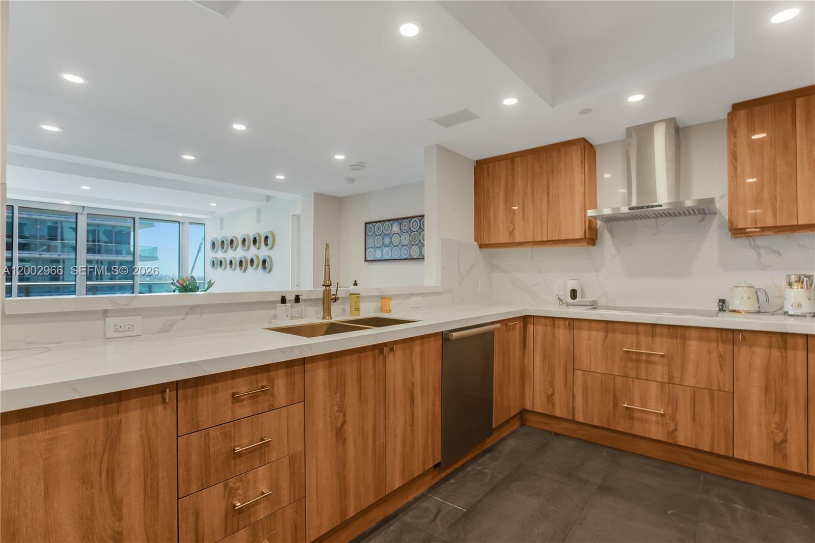 9401 Collins Avenue, Unit 1004 Surfside, FL 33154 - Photo 14 of 40