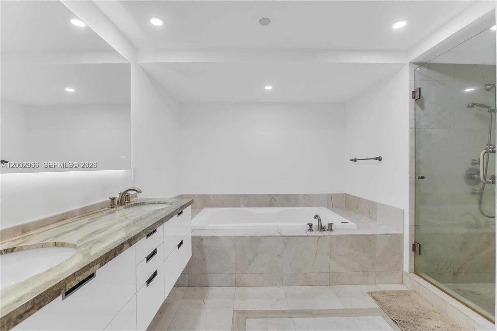 9401 Collins Avenue, Unit 1004 Surfside, FL 33154 - Photo 25 of 40