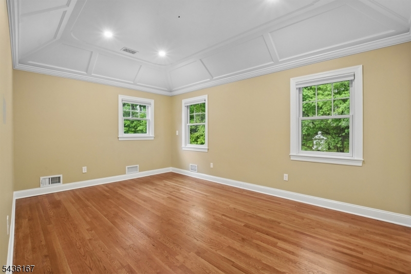 41 Farmersville Road Califon, NJ 07830 - Photo 16 of 38