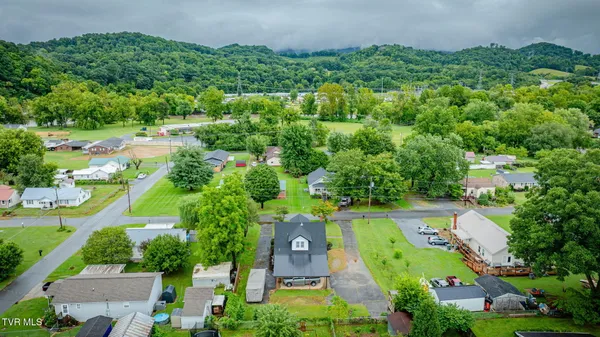 $399,000 | 604 Bravo Street, Elizabethton, TN 37643