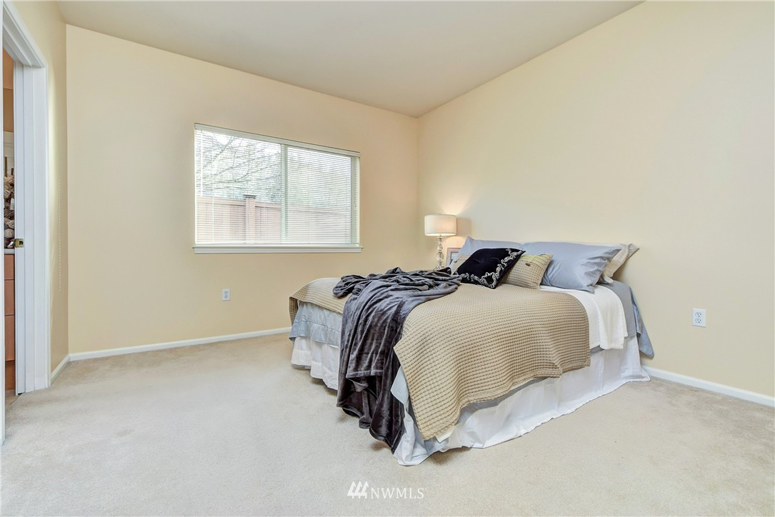 5100 Talbot Place South, Unit H Renton, WA 98055 - Photo 6 of 22 Gallery Image 6