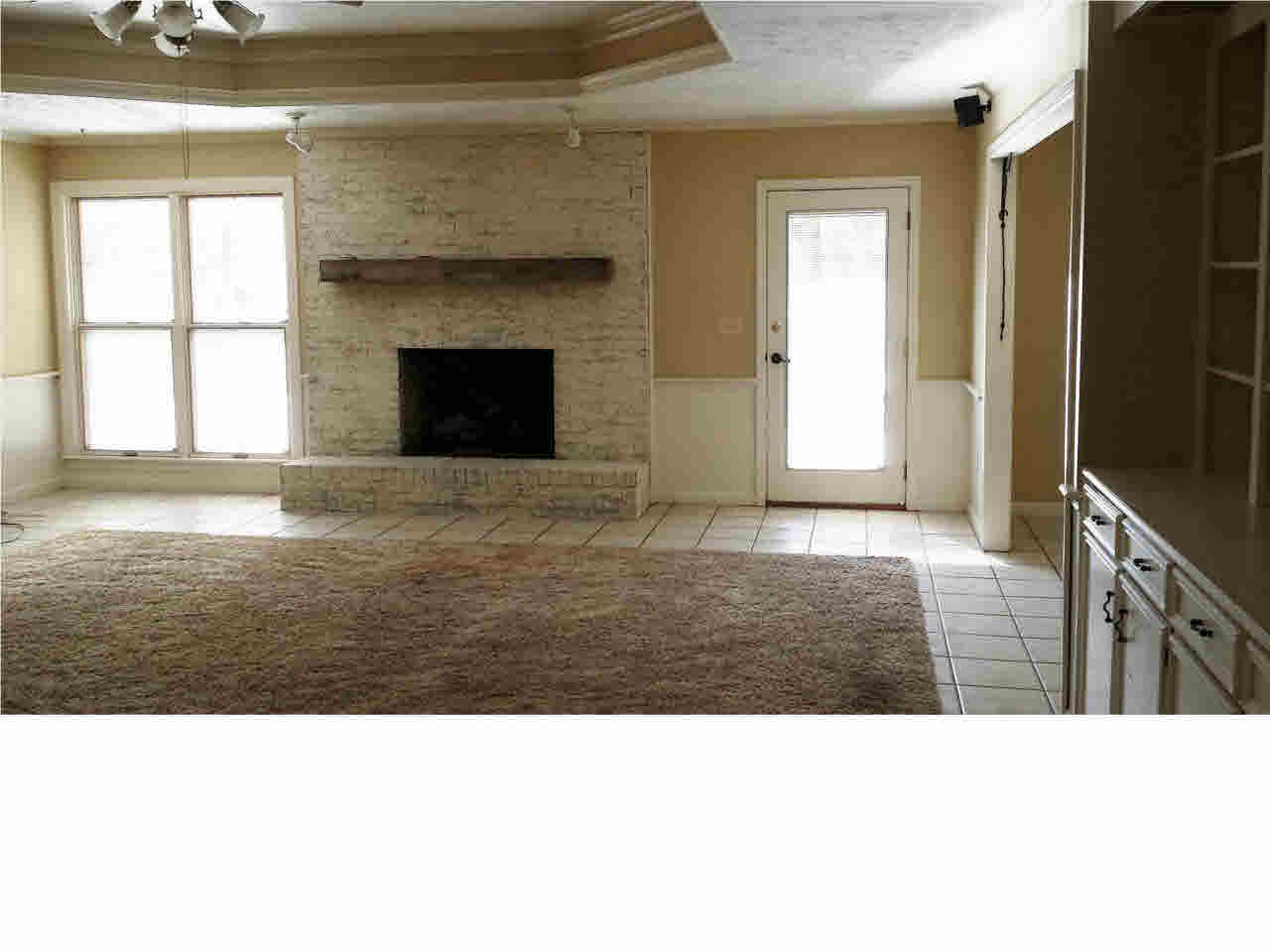 361 Clarkdell Road Canton, MS 39046 - Photo 10 of 33 Fireplace