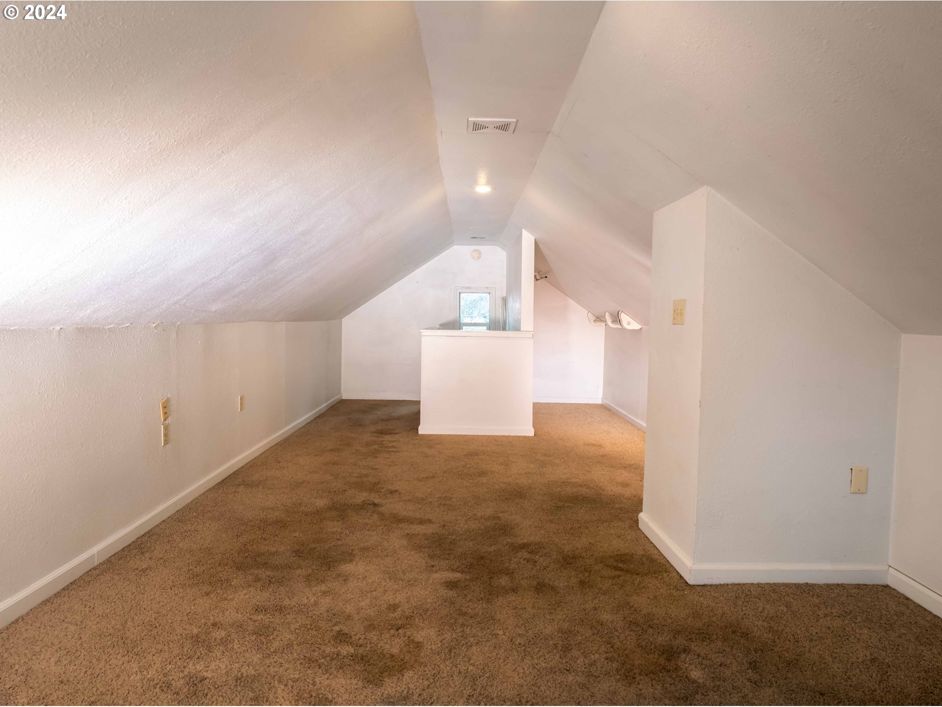 2947 Elmira Road Eugene, OR 97402 - Photo 18 of 29 a view of a room with a sink