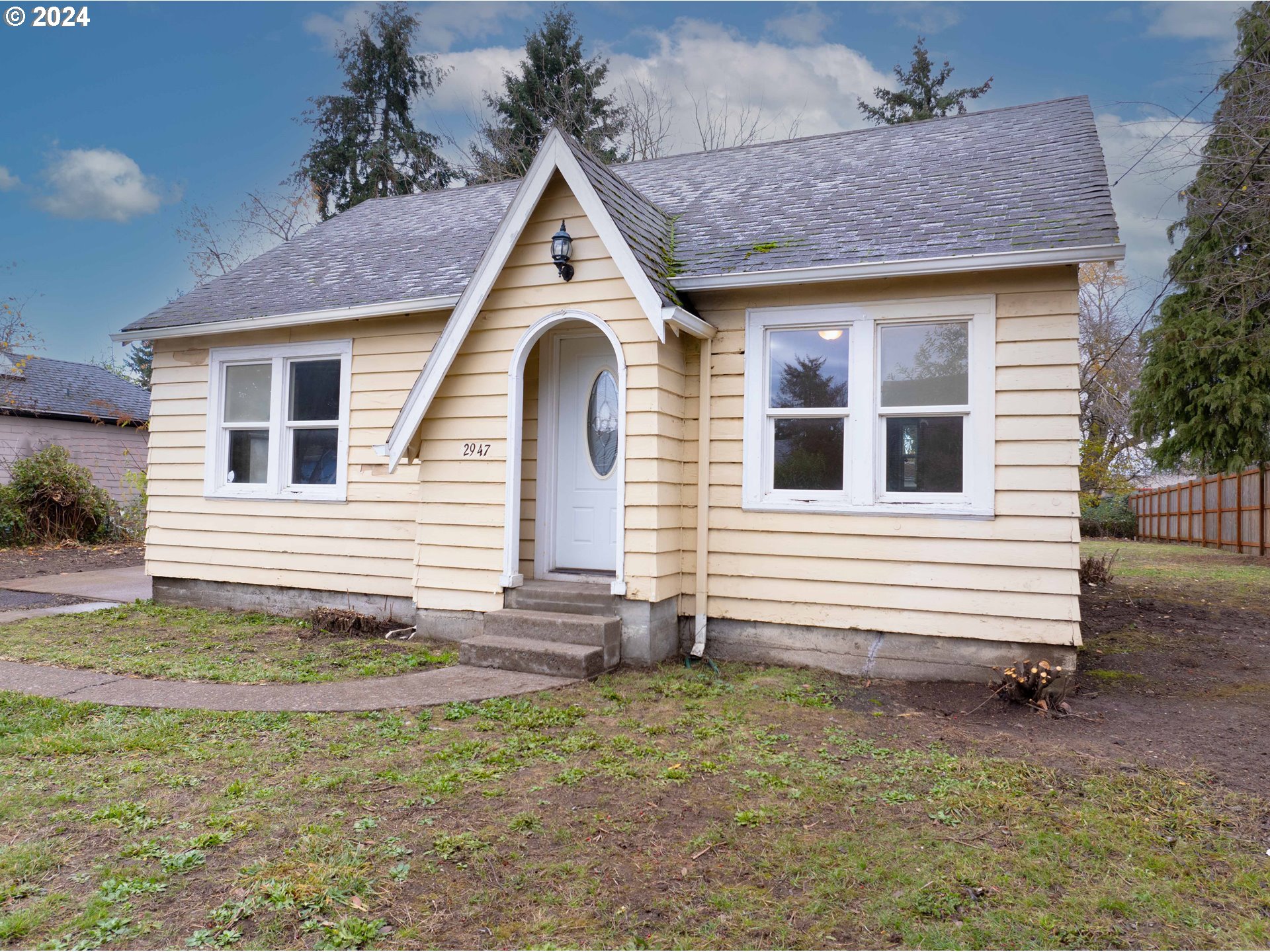 2947 Elmira Road Eugene, OR 97402 - Photo 27 of 29 a view of a house with a yard