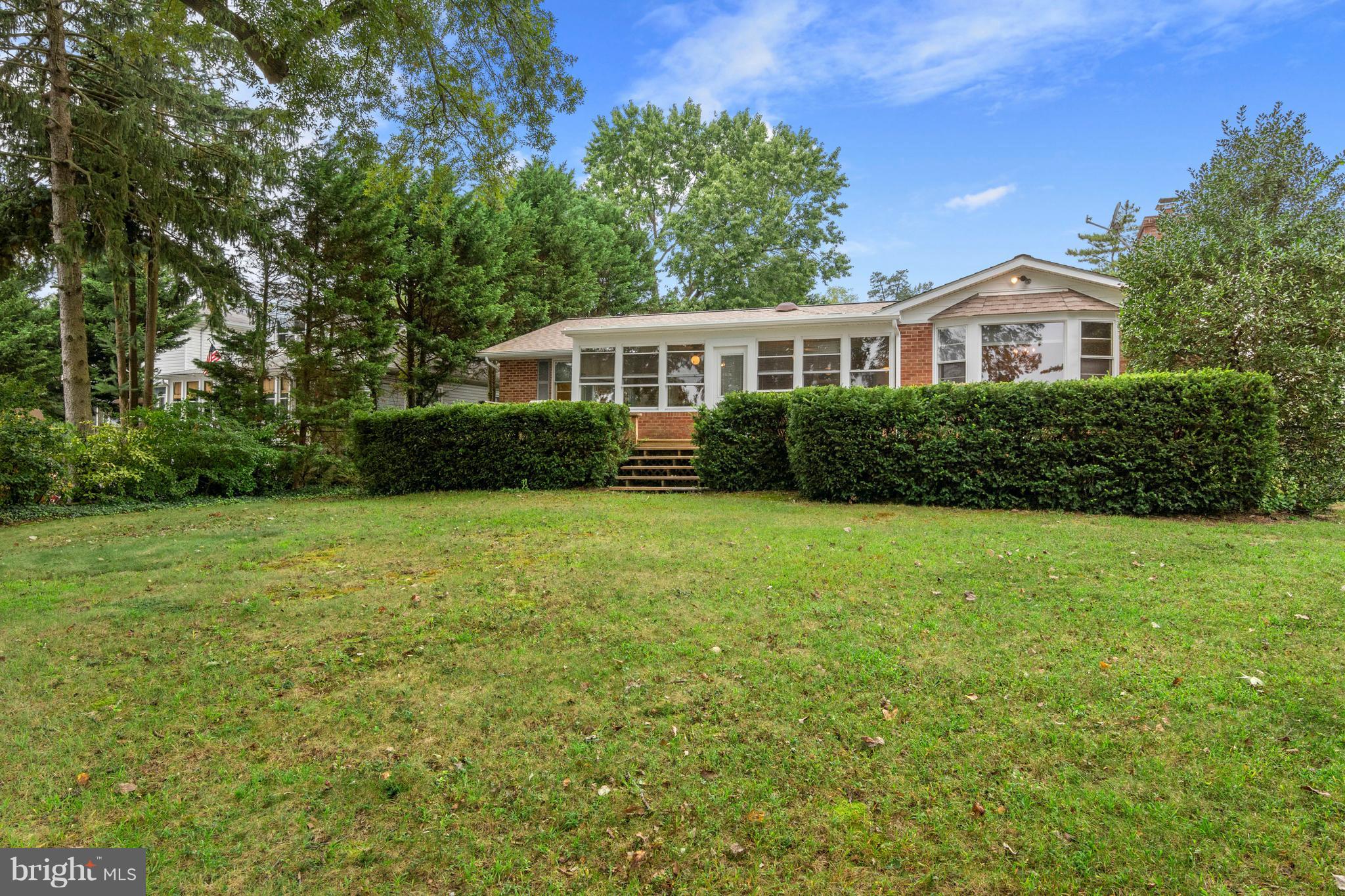 1248 Hillside Road Pasadena, MD 21122 - Photo 9 of 30 Exterior (Front)