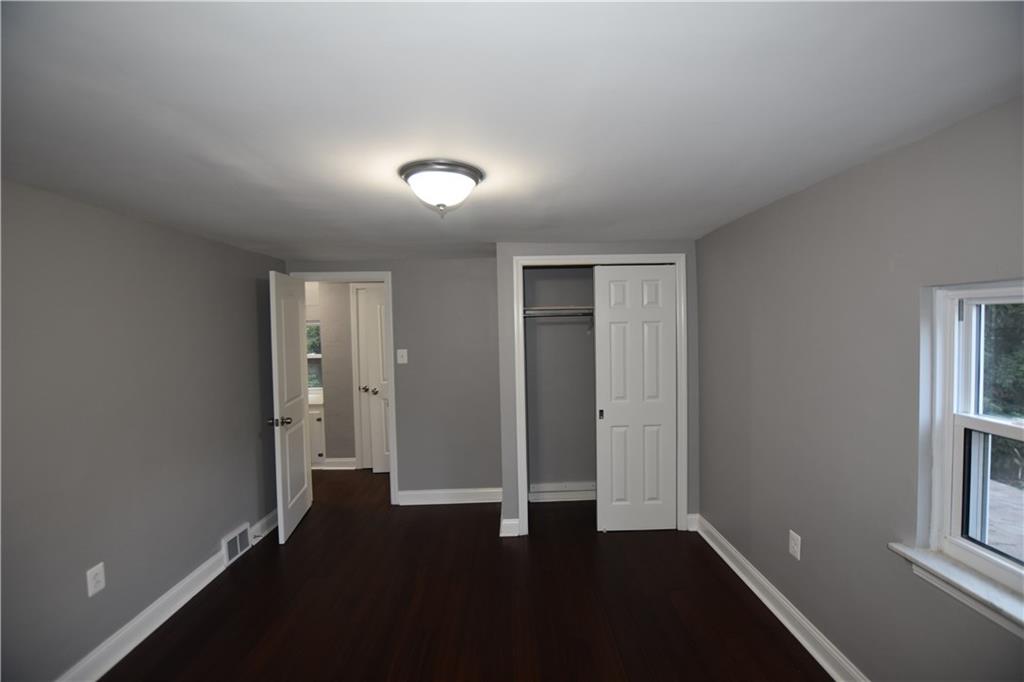 1070 Jefferson Road Pittsburgh, PA 15235 - Photo 11 of 22 Gallery Image 11
