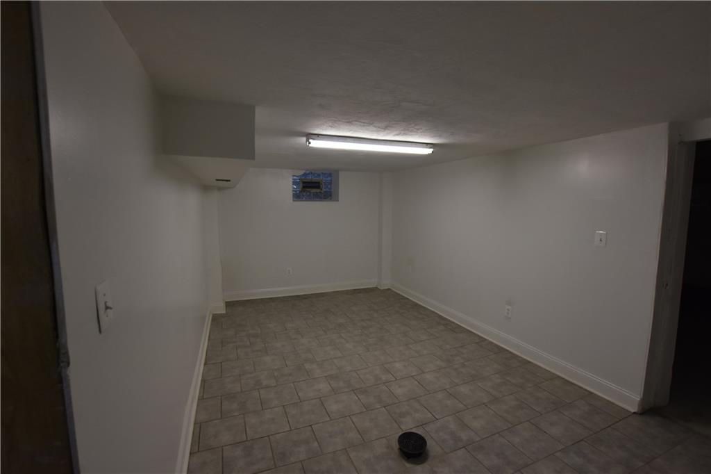 1070 Jefferson Road Pittsburgh, PA 15235 - Photo 16 of 22 Gallery Image 16