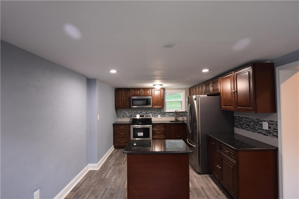 1070 Jefferson Road Pittsburgh, PA 15235 - Photo 9 of 22 Gallery Image 9