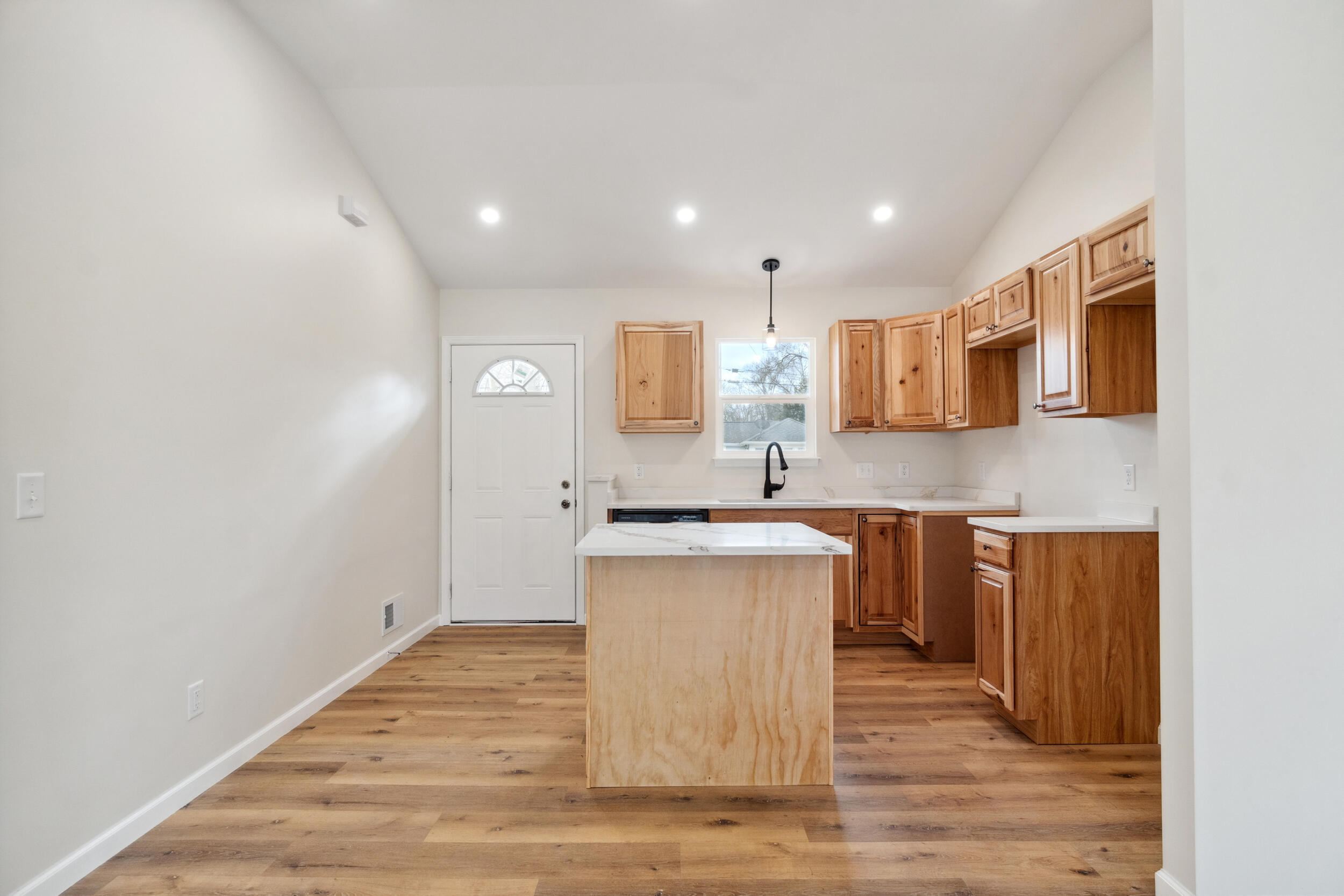 340 Lafayette Road Michigan Center, MI 49254 - Photo 6 of 45 46_340 lafayette (kitchen updated) - 000