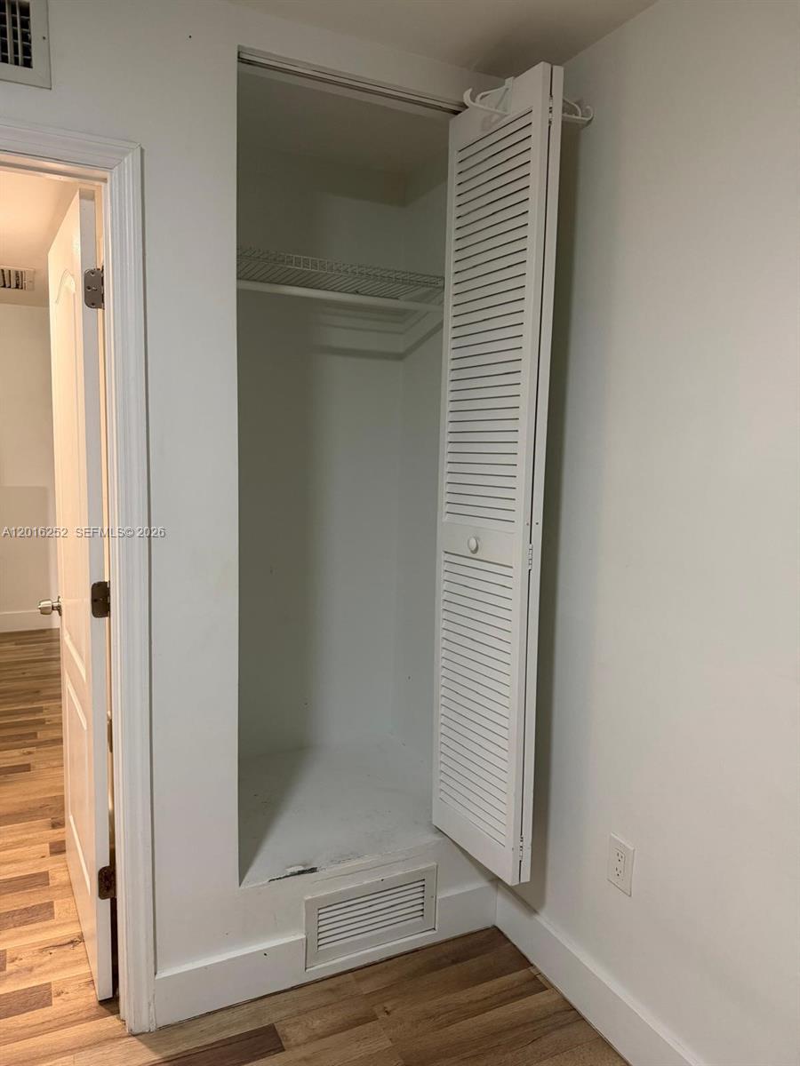 450 Southwest 3rd Street, Unit 8 Miami, FL 33130 - Photo 9 of 14