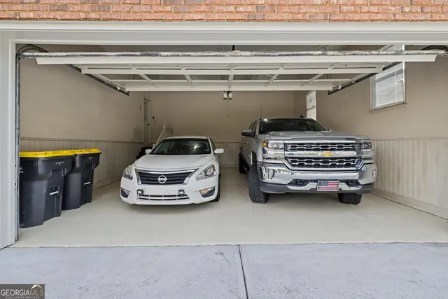 $749,900 | 410 Camelot Drive, Fayetteville, GA 30214