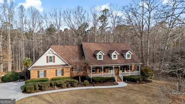 $749,900 | 410 Camelot Drive, Fayetteville, GA 30214