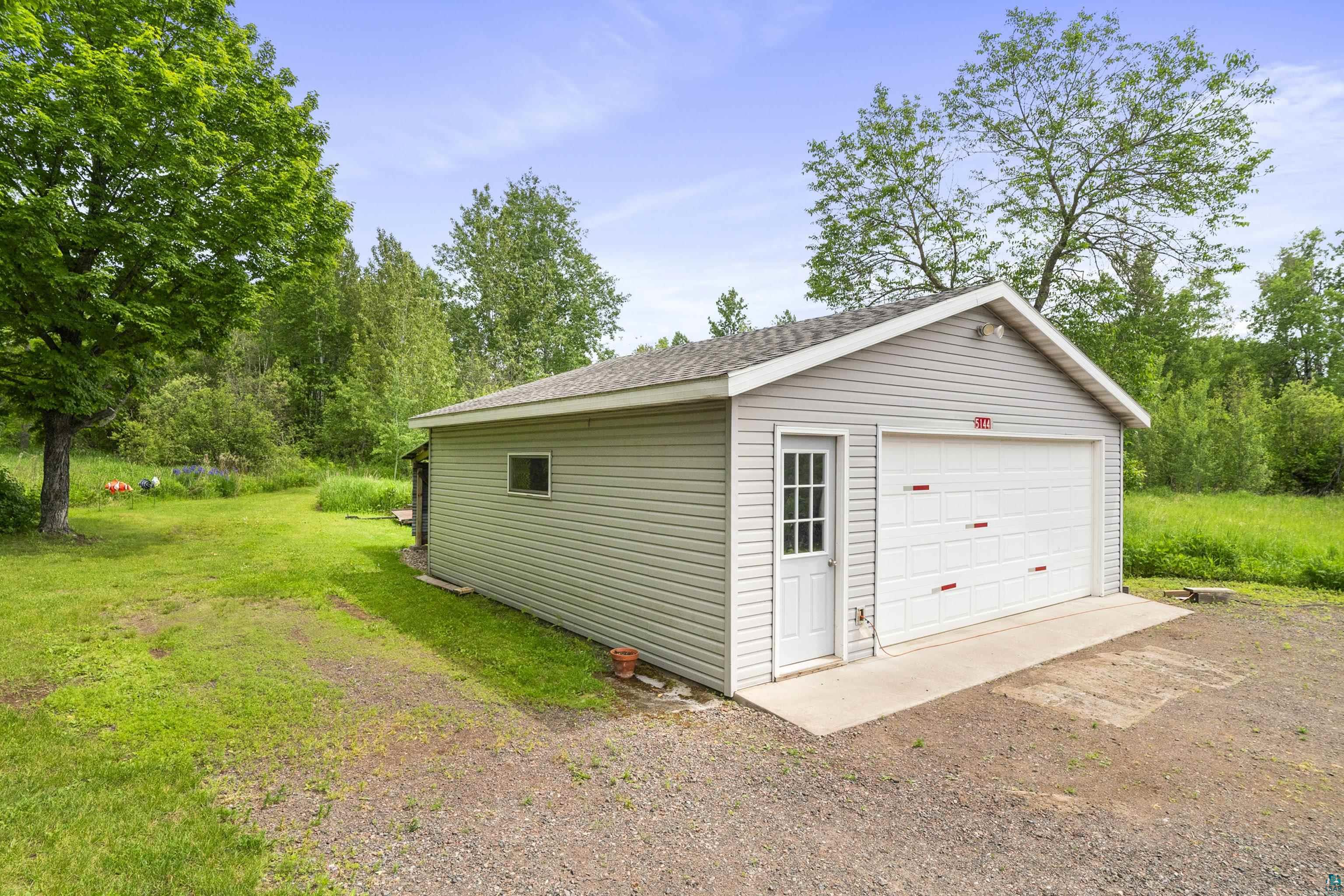 5144 Olson Road Rice Lake, MN 55803 - Photo 26 of 29 Garage