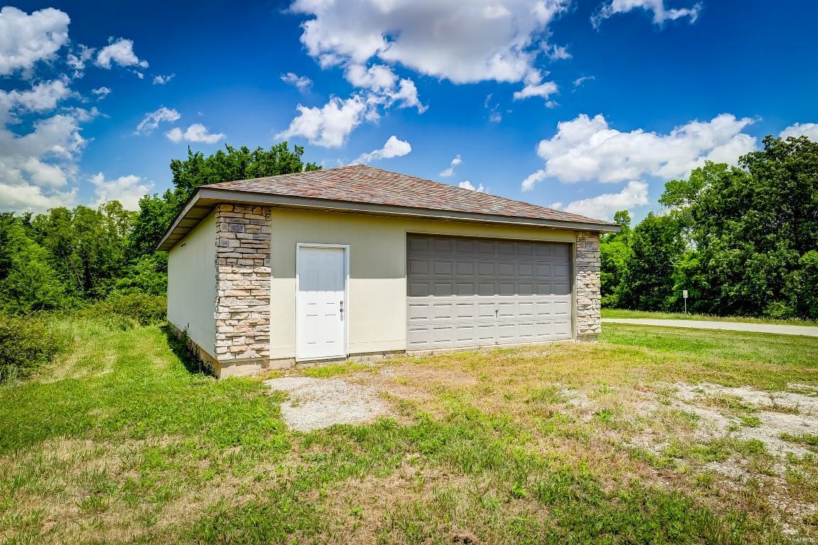 4061 Ll Road Fults, IL 62244 - Photo 3 of 12