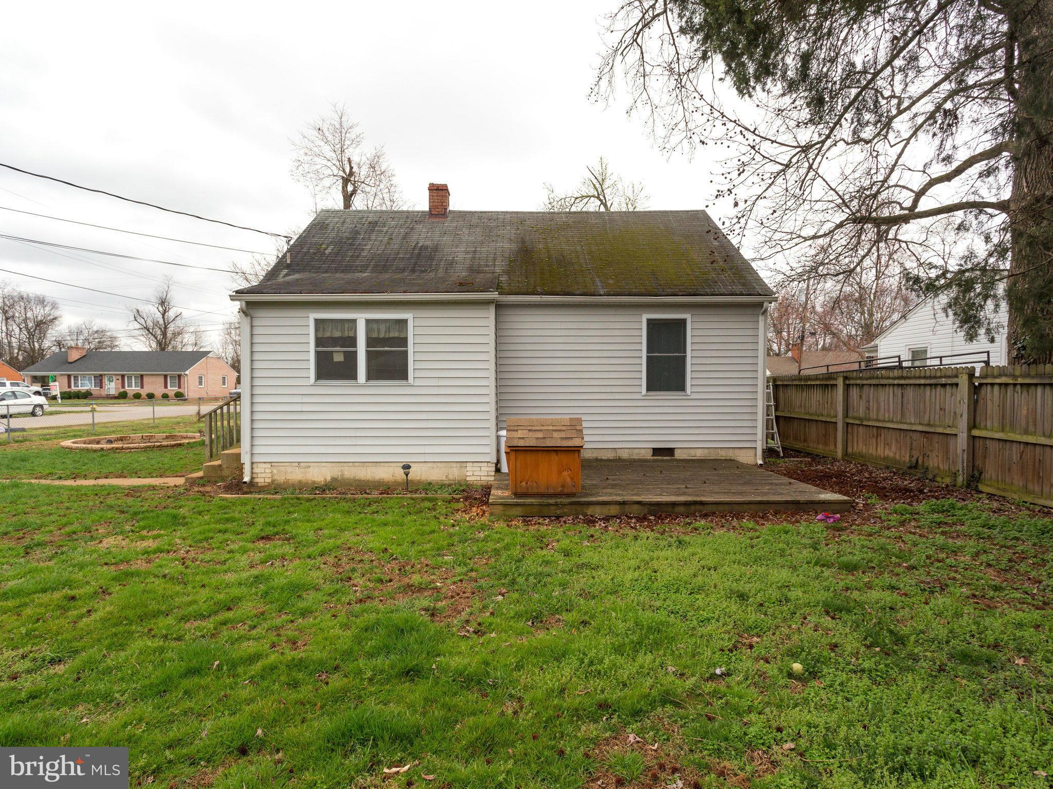 300 Rumford Road Fredericksburg, VA 22405 - Photo 3 of 30 Exterior (Rear)